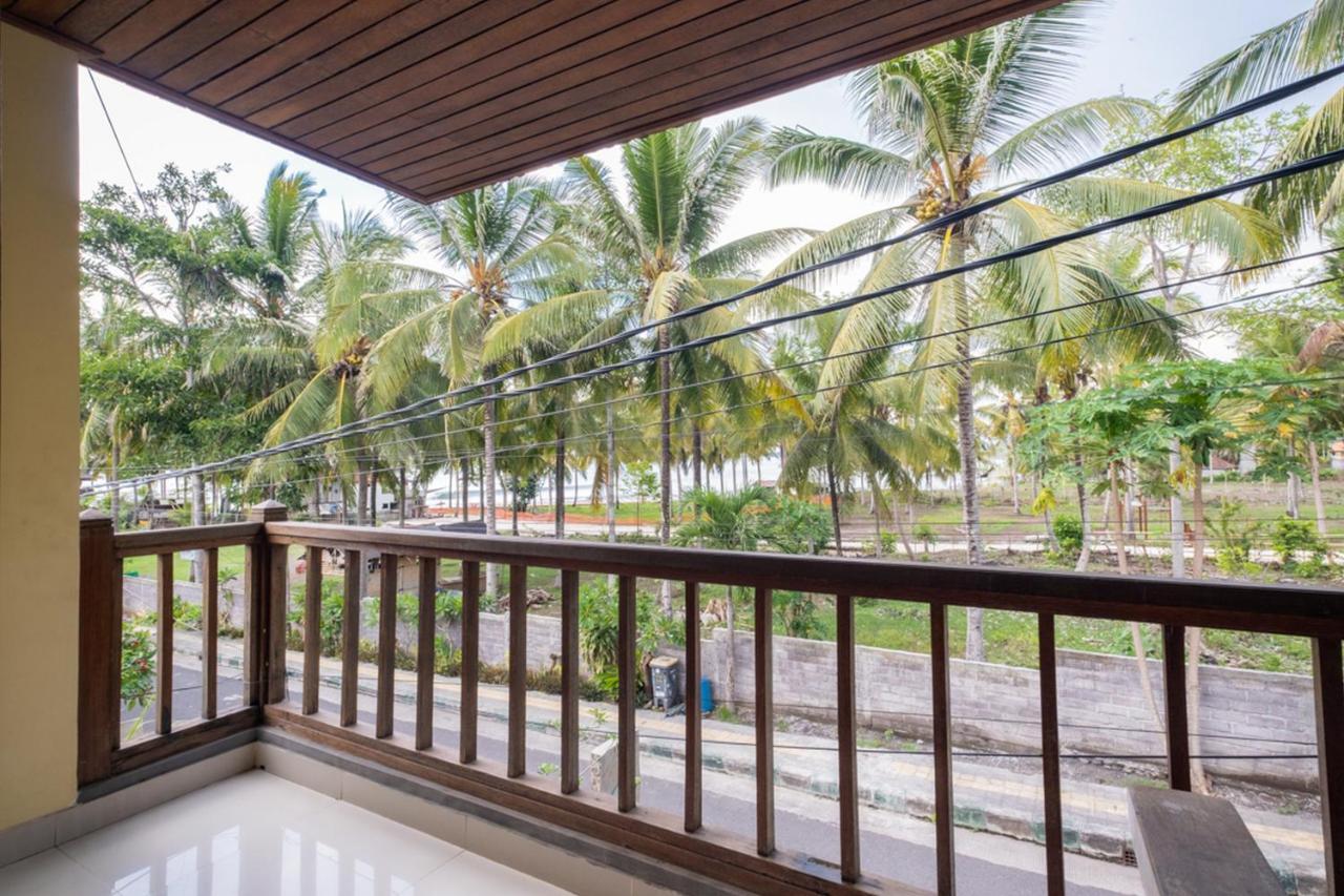 The Point Surfcamp Bali Otel Pulukan Dış mekan fotoğraf