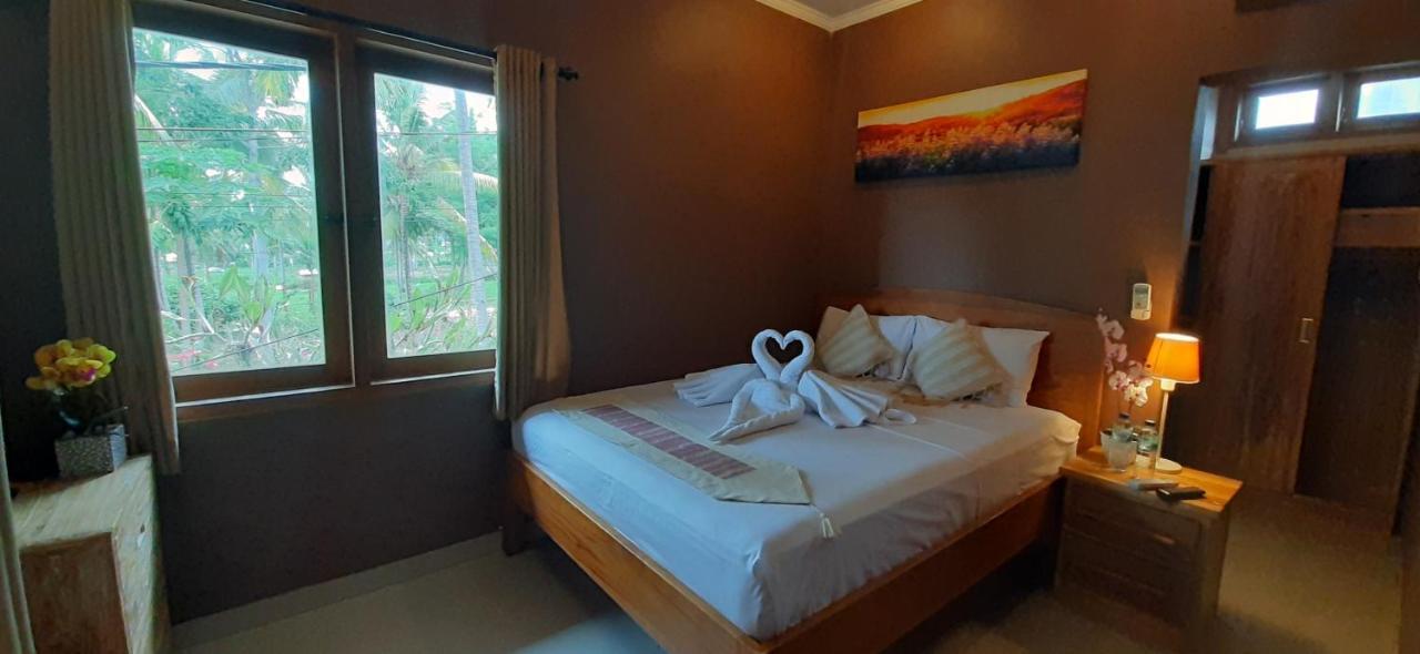 The Point Surfcamp Bali Otel Pulukan Dış mekan fotoğraf