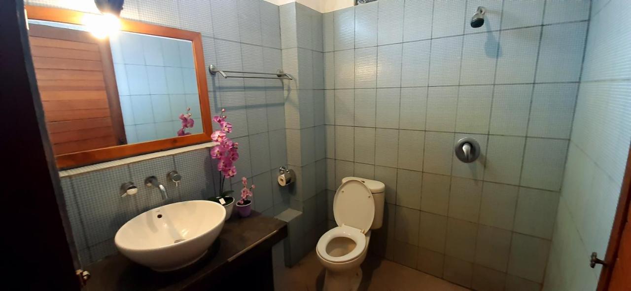 The Point Surfcamp Bali Otel Pulukan Dış mekan fotoğraf