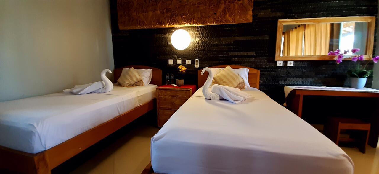 The Point Surfcamp Bali Otel Pulukan Dış mekan fotoğraf