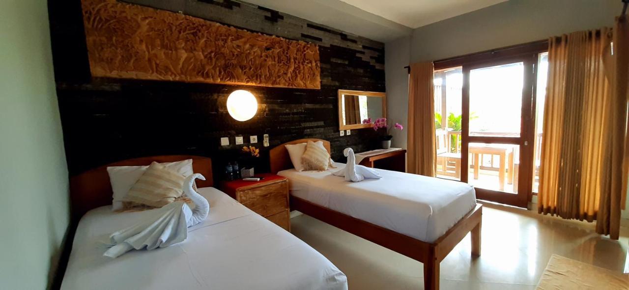 The Point Surfcamp Bali Otel Pulukan Dış mekan fotoğraf